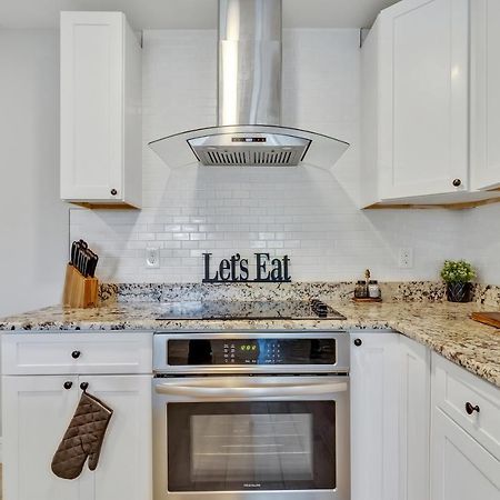 Modern Lake Front Casita Near Winter Park! 올랜도 외부 사진