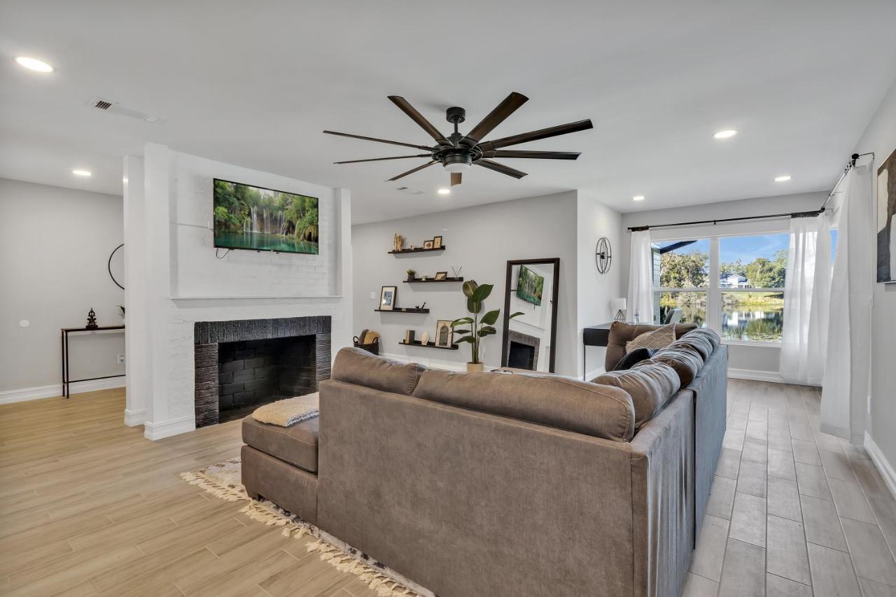 Modern Lake Front Casita Near Winter Park! 올랜도 외부 사진